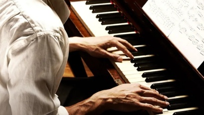 Treating Stress with Piano Therapy